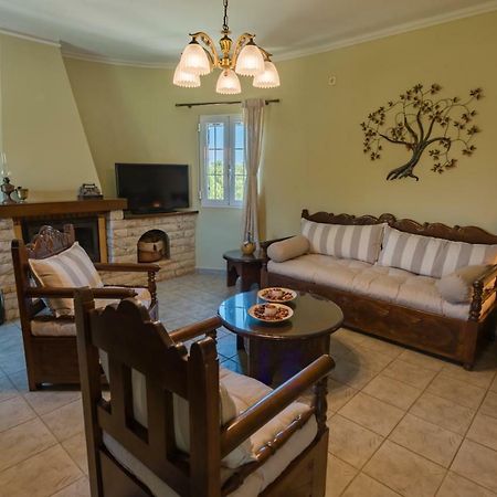 Villa Antia Metaxata Экстерьер фото