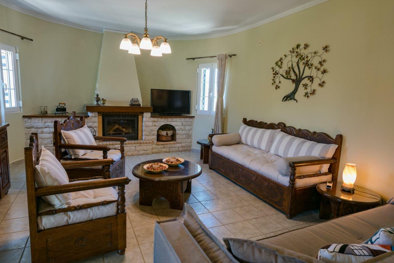 Villa Antia Metaxata Экстерьер фото